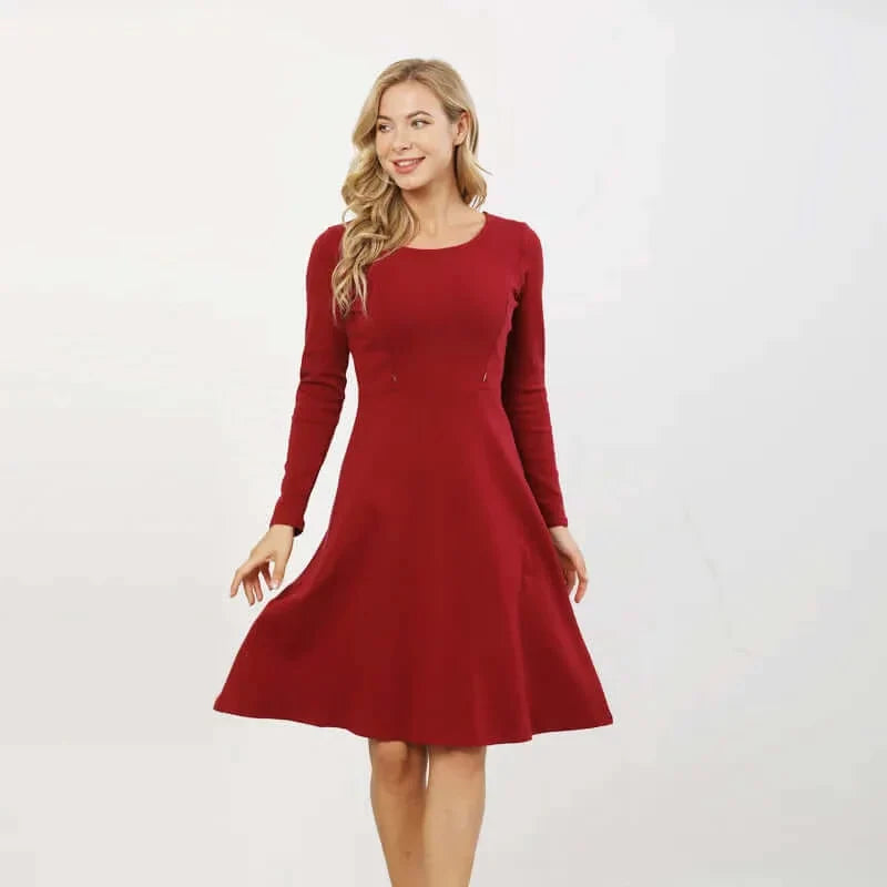 "Comfortable O-Neck Maternity Nursing Dress with Long Sleeves"