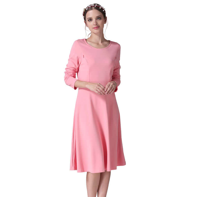 "Comfortable O-Neck Maternity Nursing Dress with Long Sleeves"